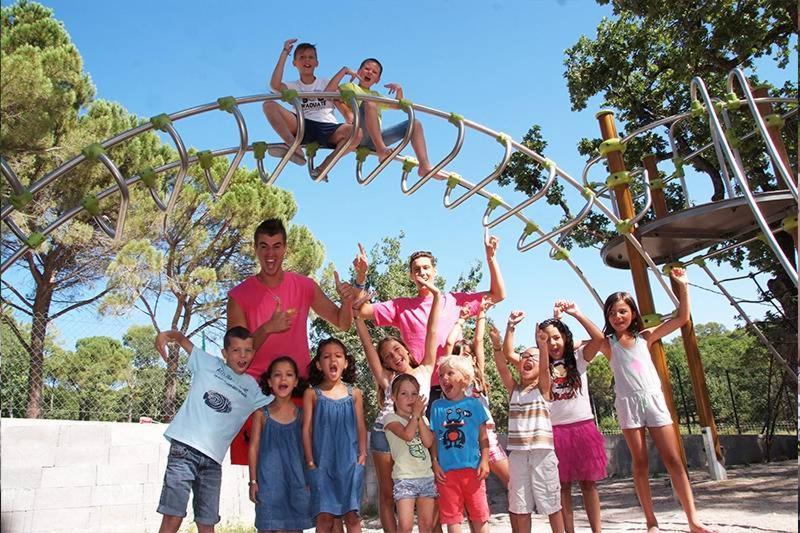 Camping Lou Cantaire Hotel Fayence Exterior photo
