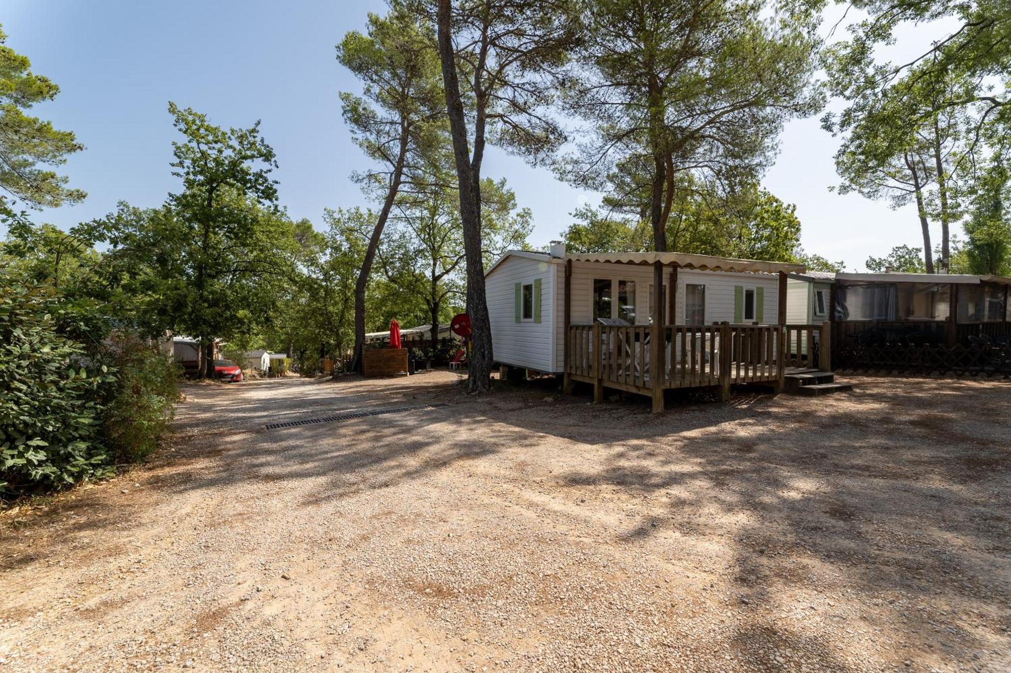 Camping Lou Cantaire Hotel Fayence Exterior photo